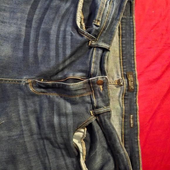Judy Blue Distressed Indigo Boyfriend Jeans - Picture 3 of 6